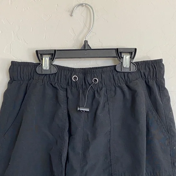 Junior Black Cargo  parachute pants - Picture 2 of 6